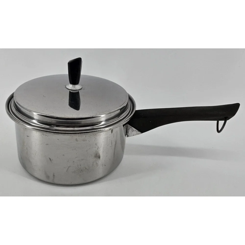 Vtg Regal Ware Imperial 18-8 3 Ply Stainless Steel 2 Qt Saucepan W/ Lid Bakelite